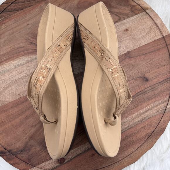 Vionic Hightide Sandals Womens Size 6 Beige Cork‎ Wedge Flip Flop 380 TVW4895 - Picture 8 of 9